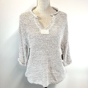 NWT Day to Day Blu Pepper V Neck Short Sleeve Oatmeal Sweater Women’s Sz Small